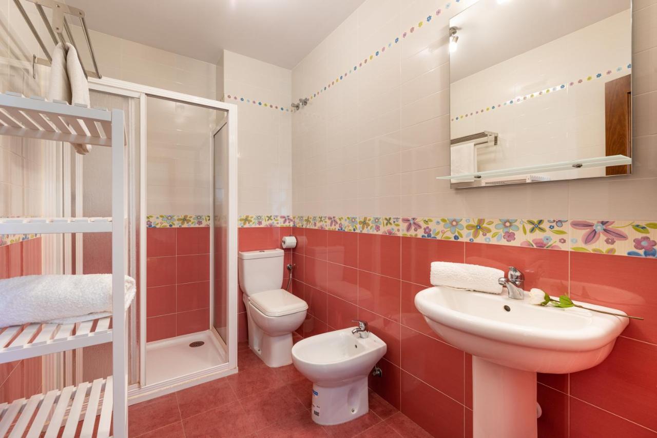 Hostal Casa Angelita Caminito Del Rey, Duplex Con Terraza En El Centro De Andalucia Valle de Abdalajís Exterior foto