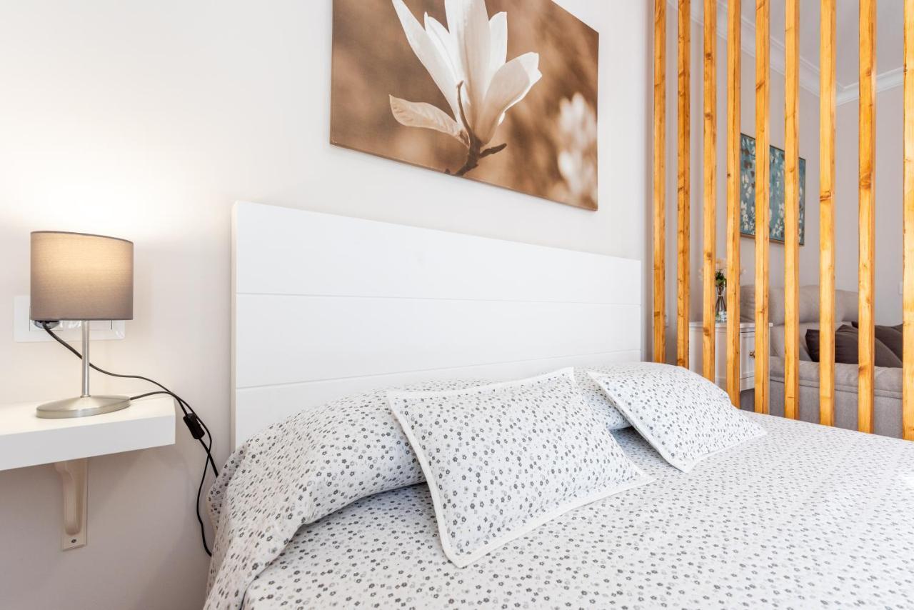 Hostal Casa Angelita Caminito Del Rey, Duplex Con Terraza En El Centro De Andalucia Valle de Abdalajís Exterior foto
