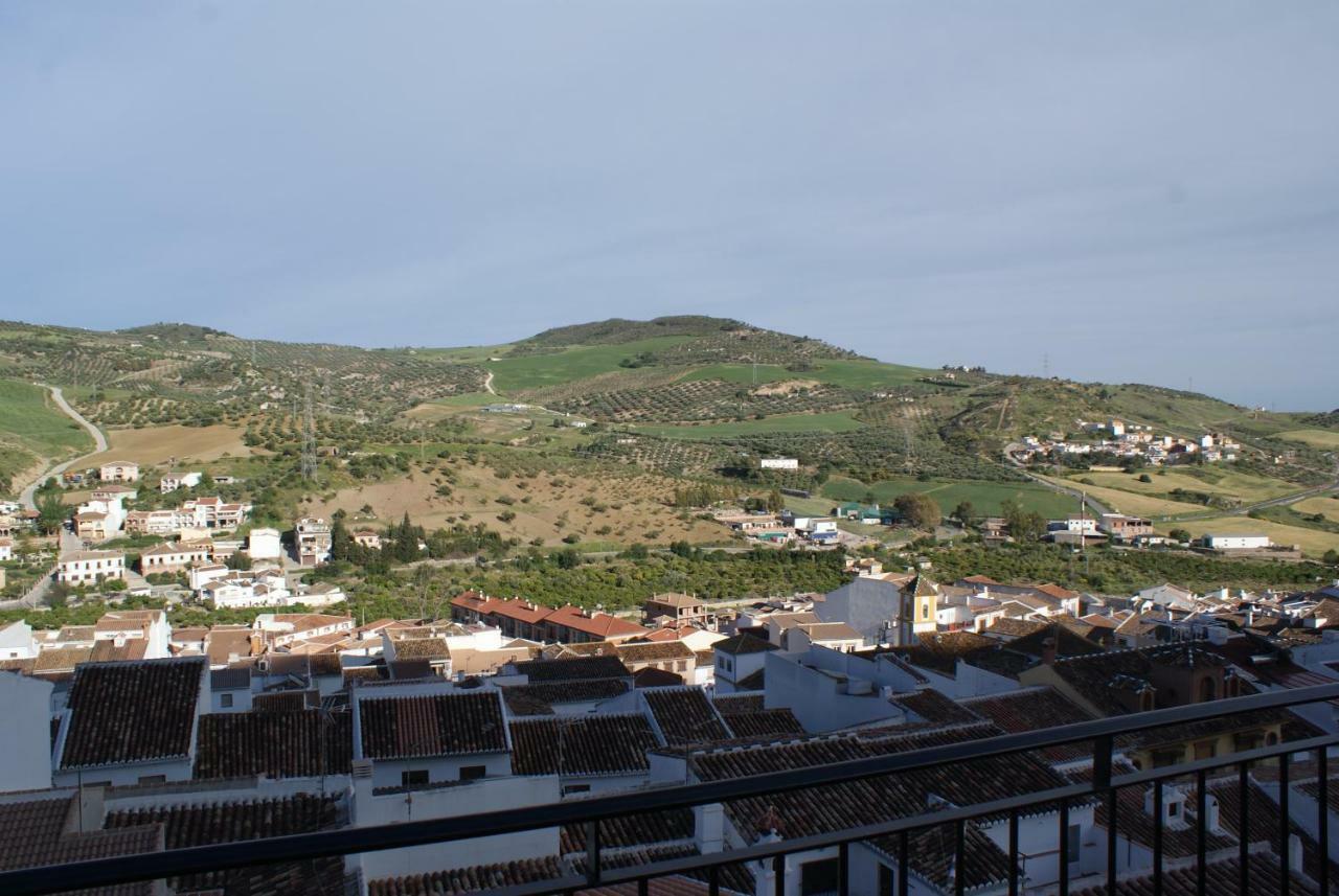 Hostal Casa Angelita Caminito Del Rey, Duplex Con Terraza En El Centro De Andalucia Valle de Abdalajís Exterior foto