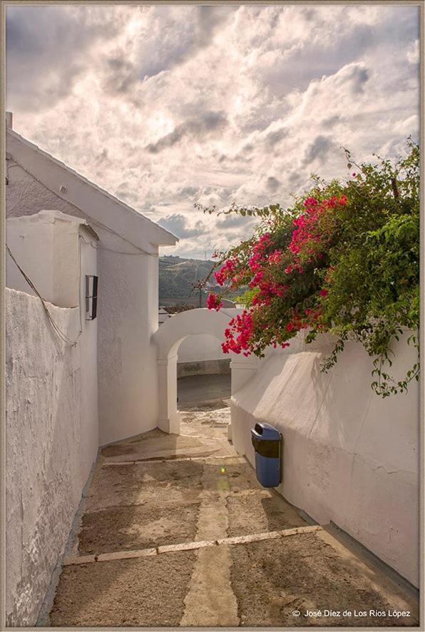 Hostal Casa Angelita Caminito Del Rey, Duplex Con Terraza En El Centro De Andalucia Valle de Abdalajís Exterior foto