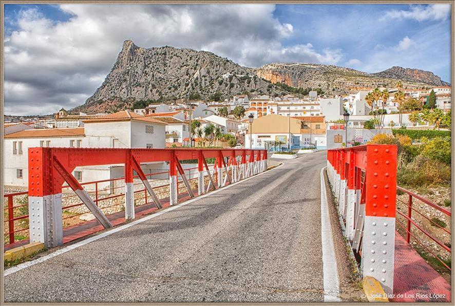 Hostal Casa Angelita Caminito Del Rey, Duplex Con Terraza En El Centro De Andalucia Valle de Abdalajís Exterior foto